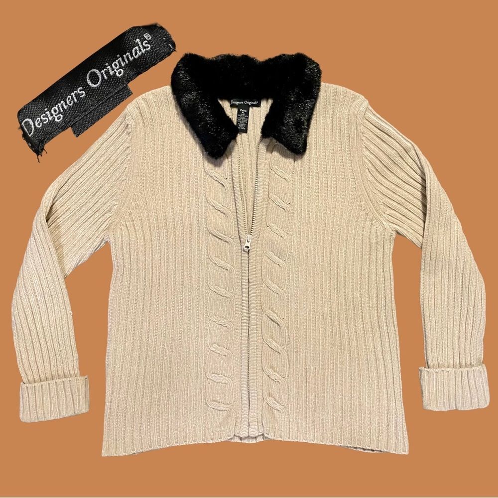 Womens Full Zip Sweater Size PL Long Sleeve Soft Faux Fur Collar Brown Black